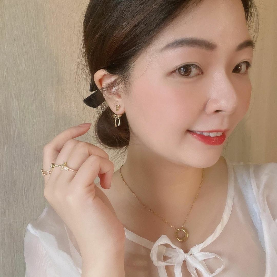 hude select,飾品,necklace,heart,愛心,愛心項鍊,項鍊,316L,醫療鋼,鈦鋼,silver925,穿搭,時尚,ootd,fashion,ring,earring,bracelet,韓國飾品,正韓,耳環,手鍊,手環,戒指,流行,配件,女生飾品,漂亮,網美,hude select,hude