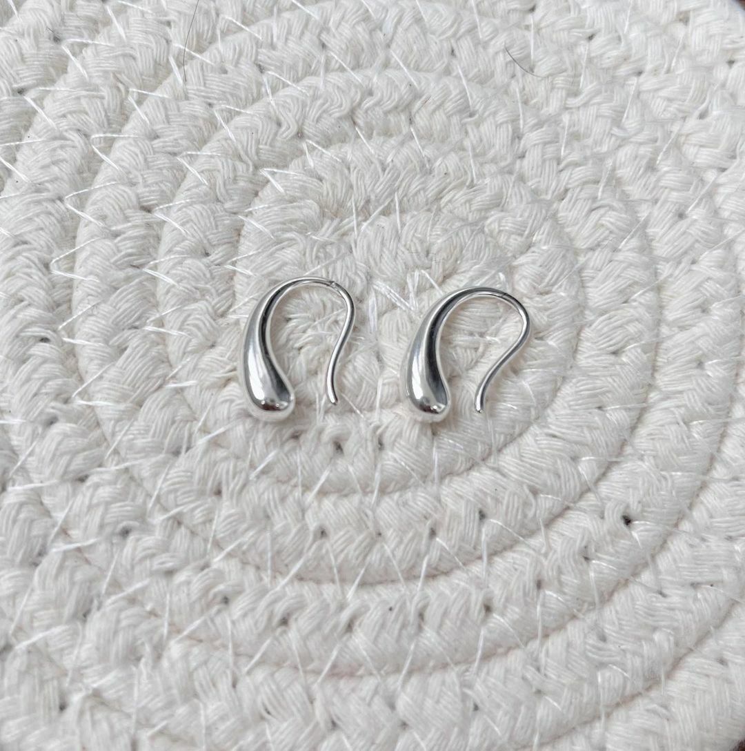 hude select,飾品,necklace,heart,愛心,愛心項鍊,項鍊,316L,醫療鋼,鈦鋼,silver925,穿搭,時尚,ootd,fashion,ring,earring,bracelet,韓國飾品,正韓,耳環,手鍊,手環,戒指,流行,配件,女生飾品,漂亮,網美,hude select,hude