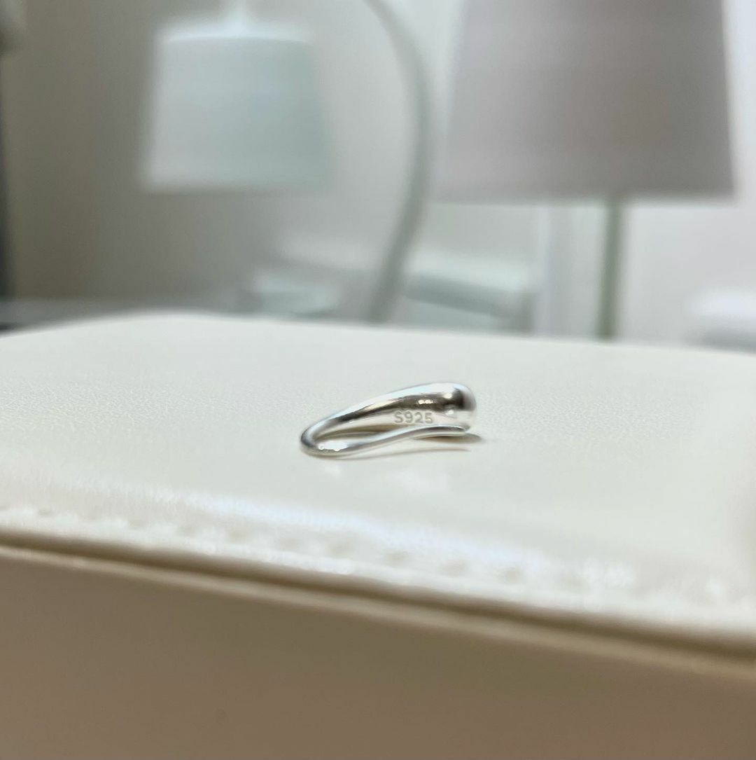 hude select,飾品,necklace,heart,愛心,愛心項鍊,項鍊,316L,醫療鋼,鈦鋼,silver925,穿搭,時尚,ootd,fashion,ring,earring,bracelet,韓國飾品,正韓,耳環,手鍊,手環,戒指,流行,配件,女生飾品,漂亮,網美,hude select,hude