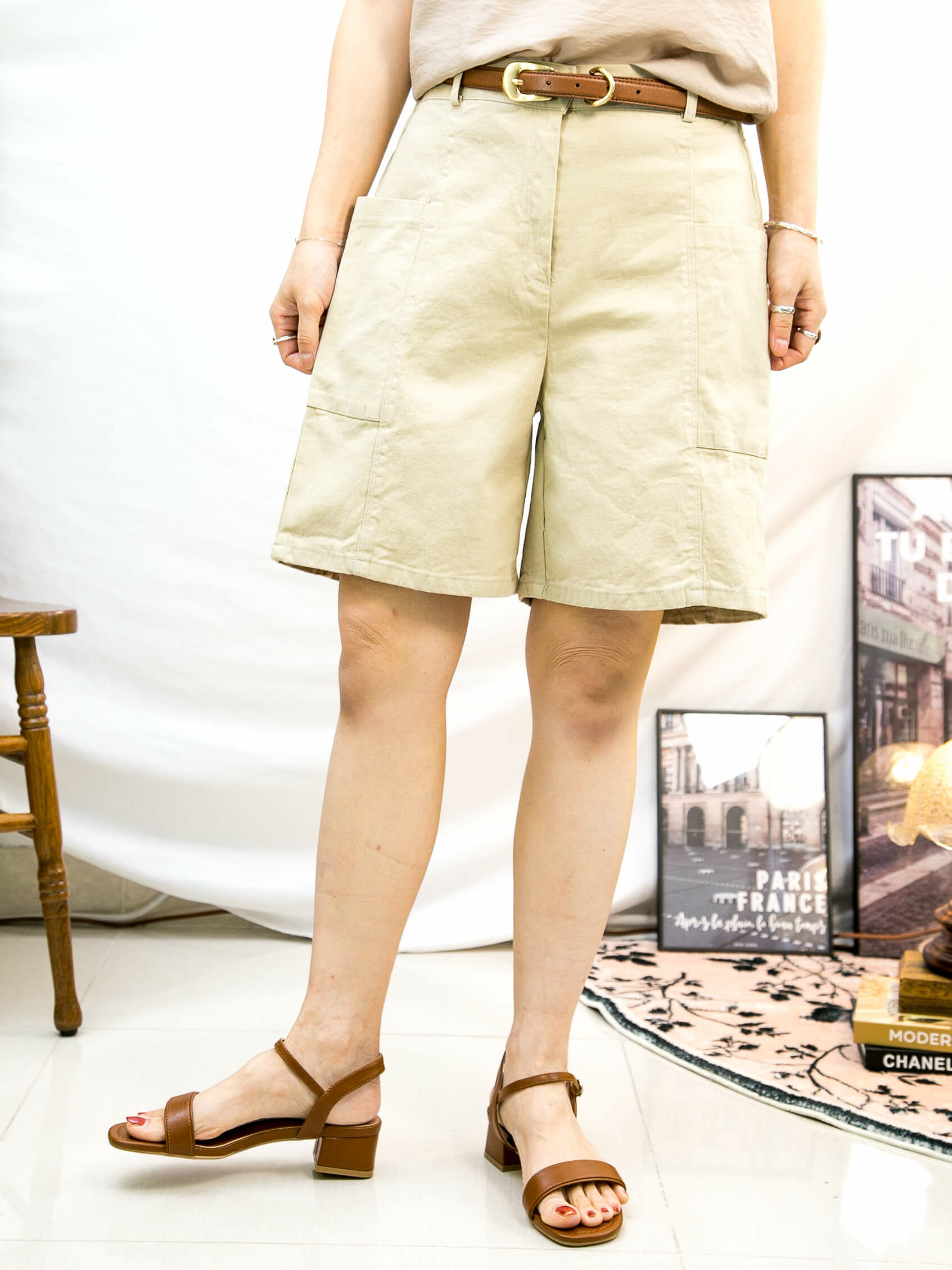 後腰橡根 ‧ 扯布料短褲【2415-1095】