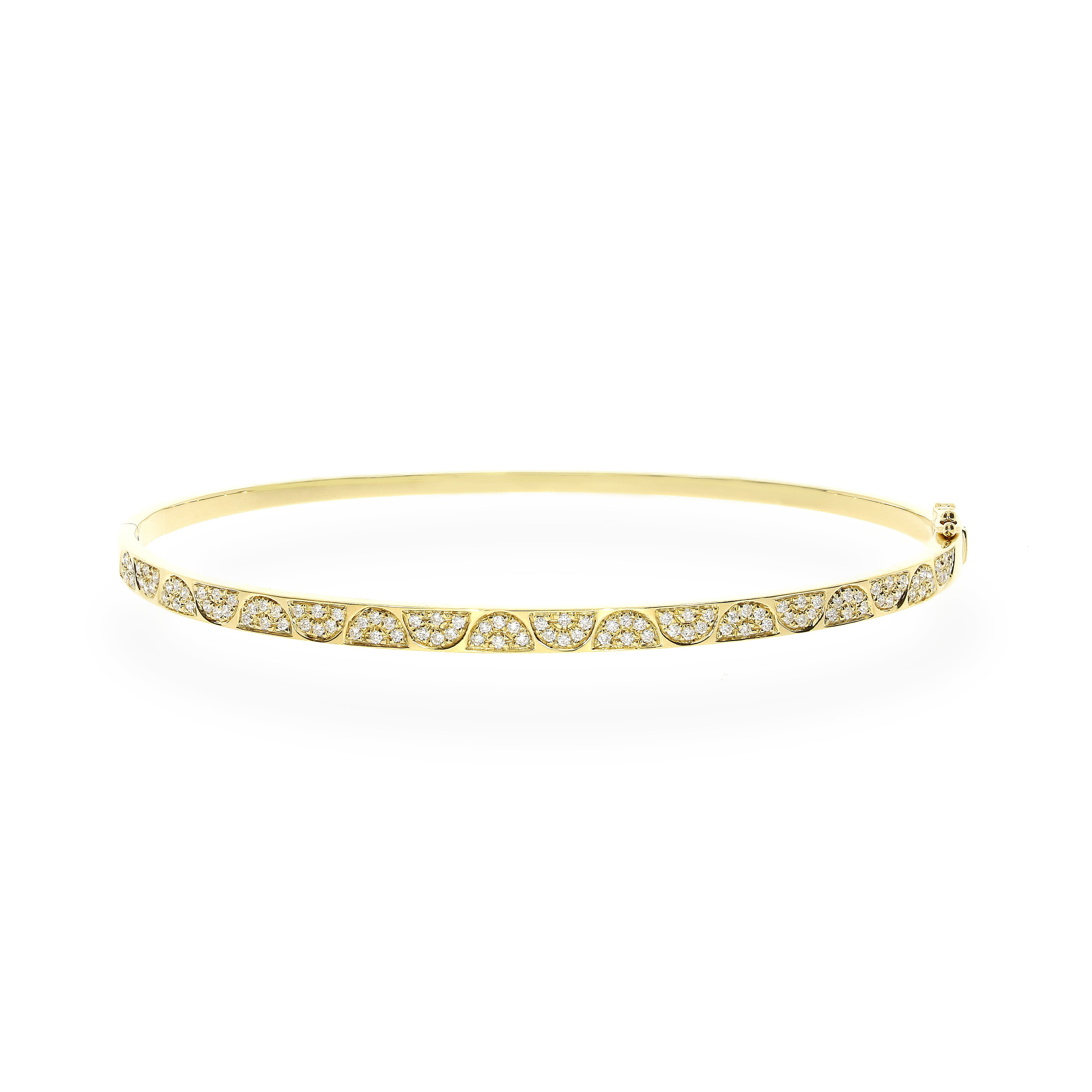 18KY Diamond Bangle