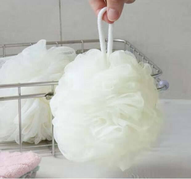 Extra Large 50g Adult Back Rub Bath Bomb (Off-White)