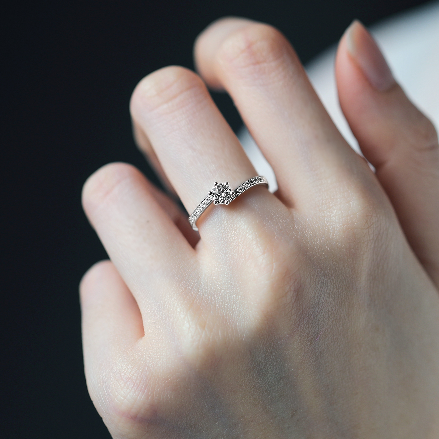 唯愛永存 — GIA30分鑽石戒指