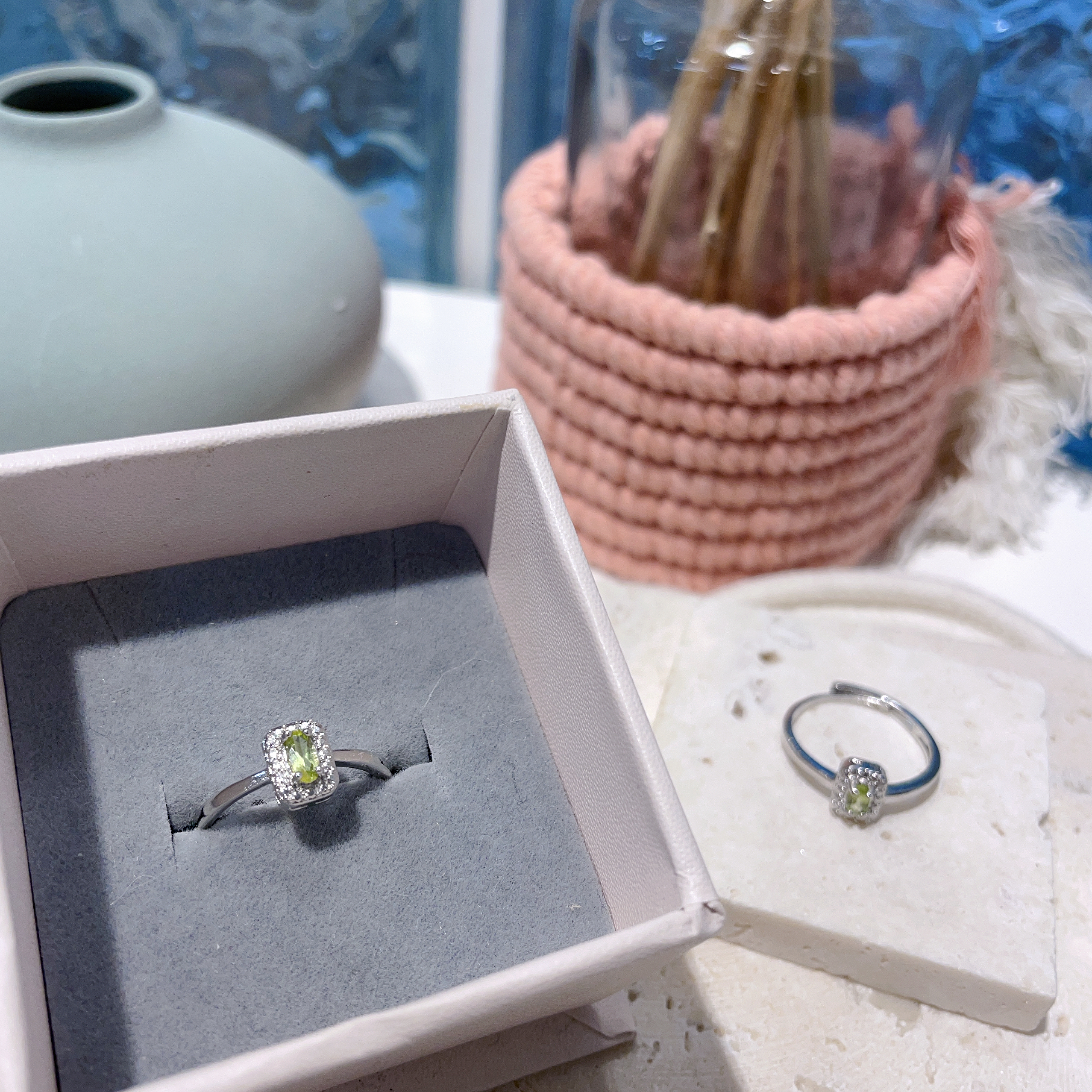 F012 橄欖石戒指