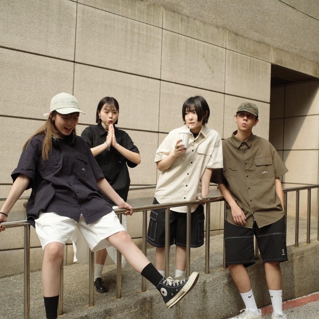 『Always_Good』刺繡 雙口袋 短袖襯衫