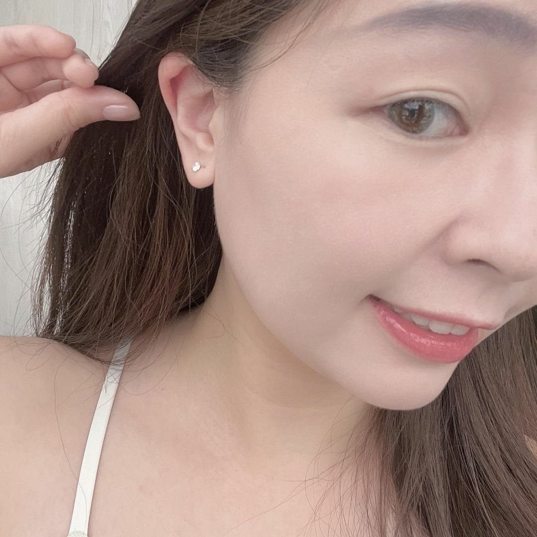 低調放閃單鑽耳環✨