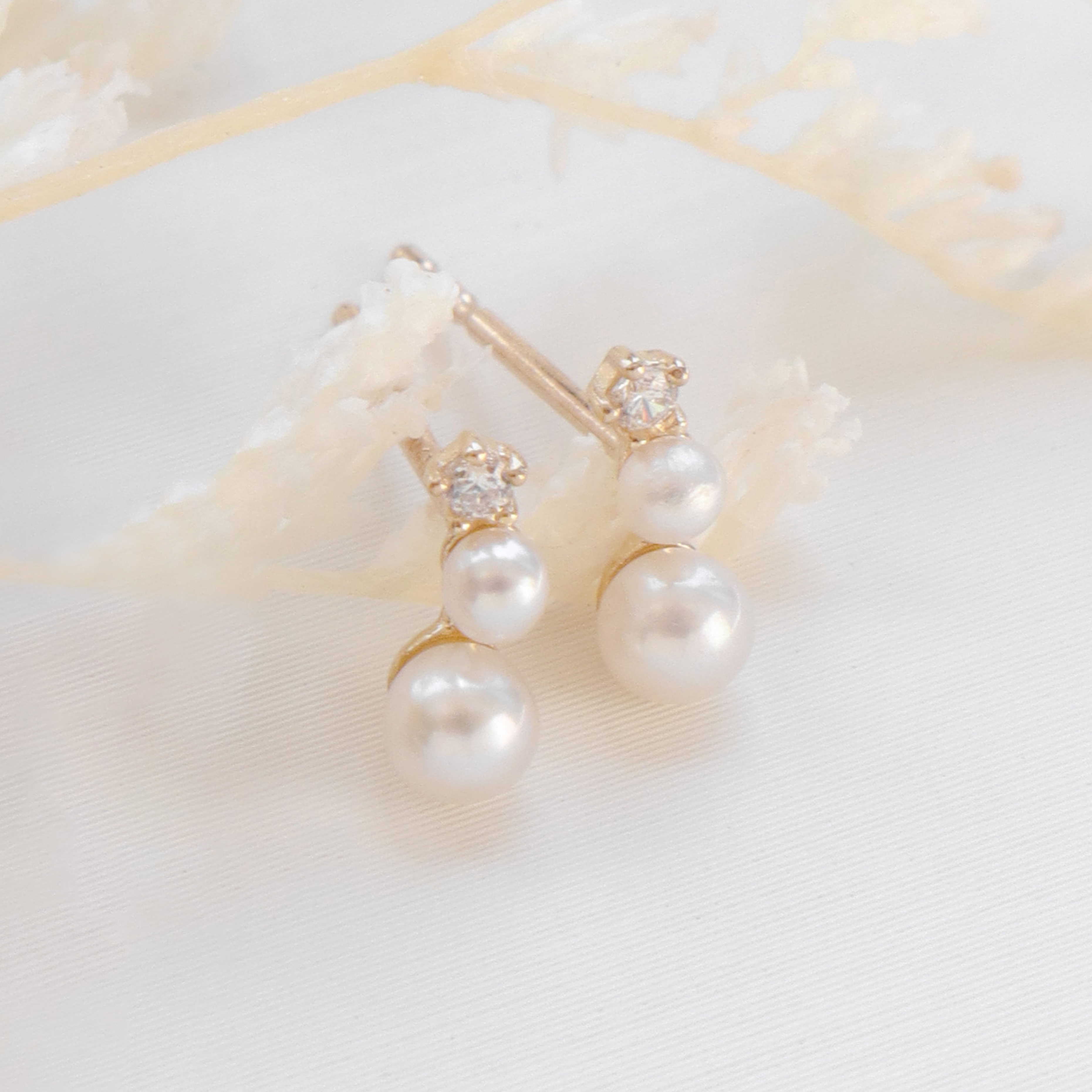 10K/珍珠小串耳環