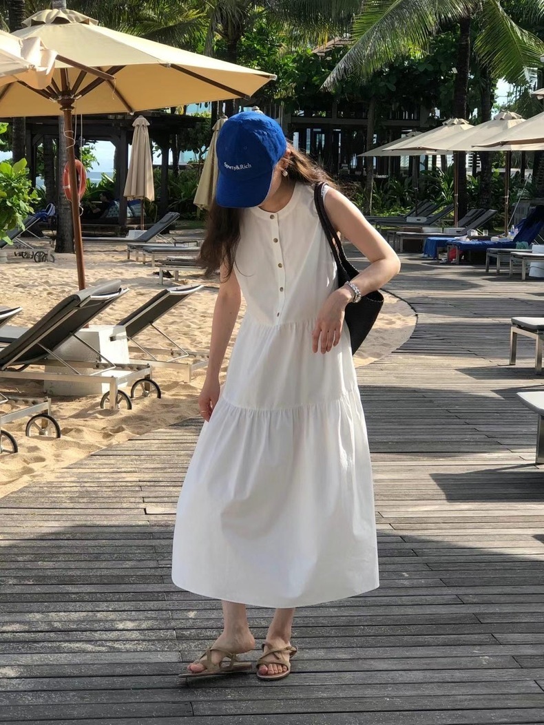 正韓 - 休閒圓領系扣露背無袖背心連身裙 (兩色）