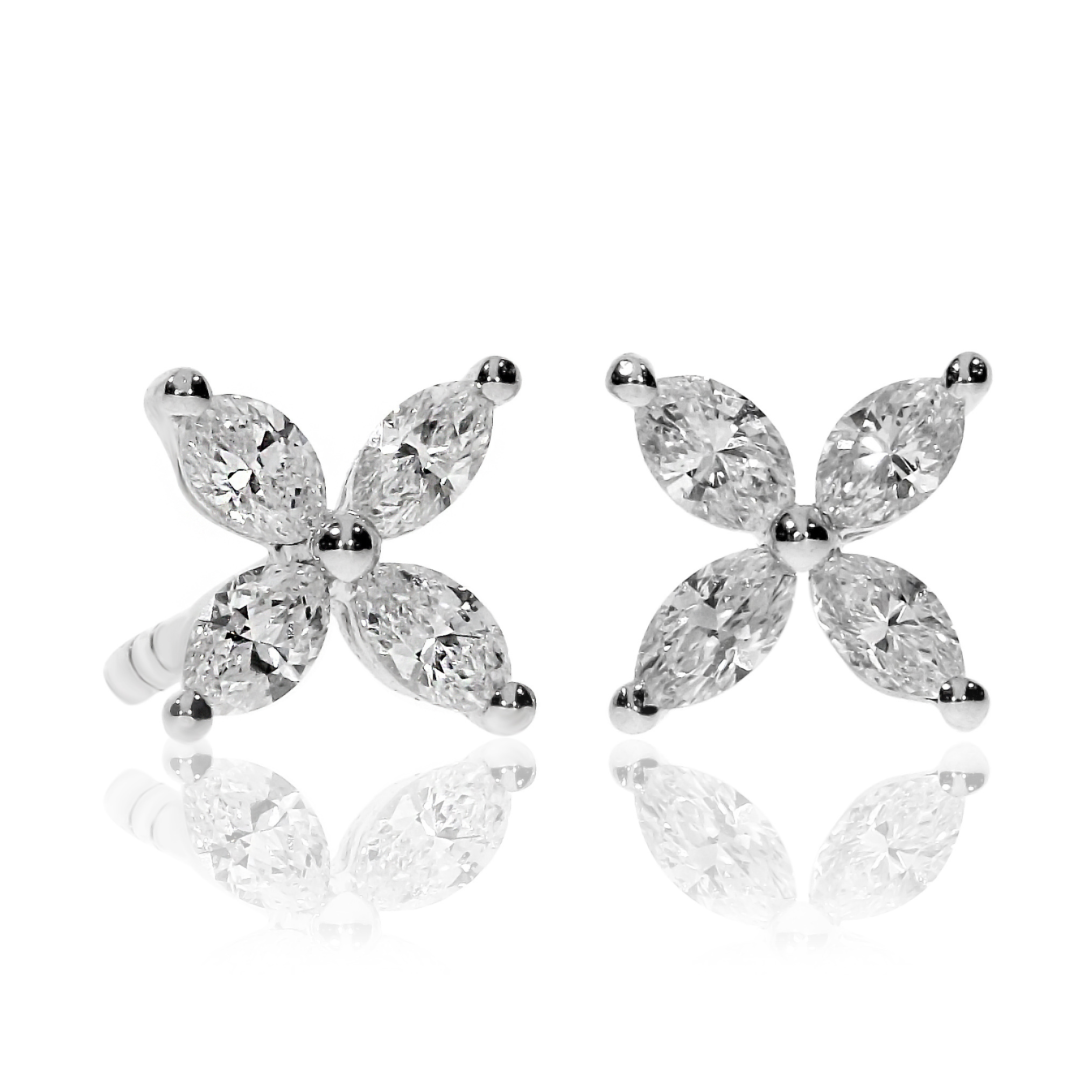 18K 5pt each Diamond Earrings