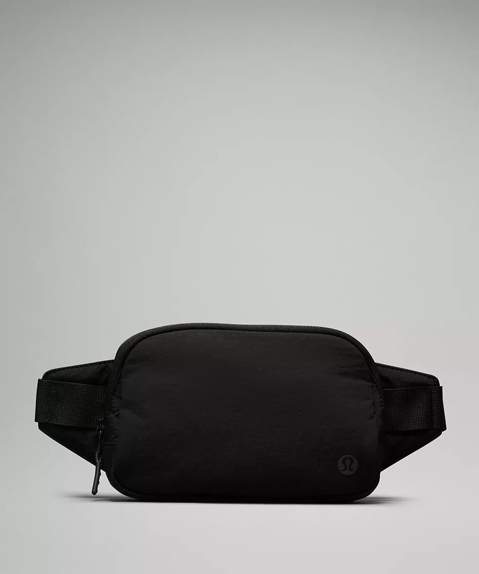 LULULEMON 黑色小腰包Everywhere Belt Bag 1L Ripstop