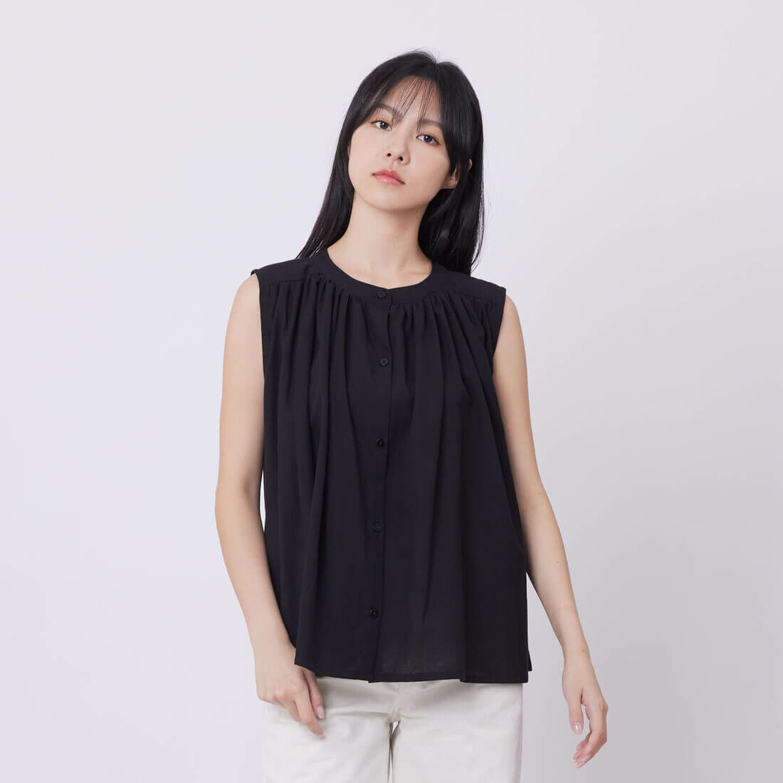 Connie無袖棉麻細褶襯衫上衣/黑