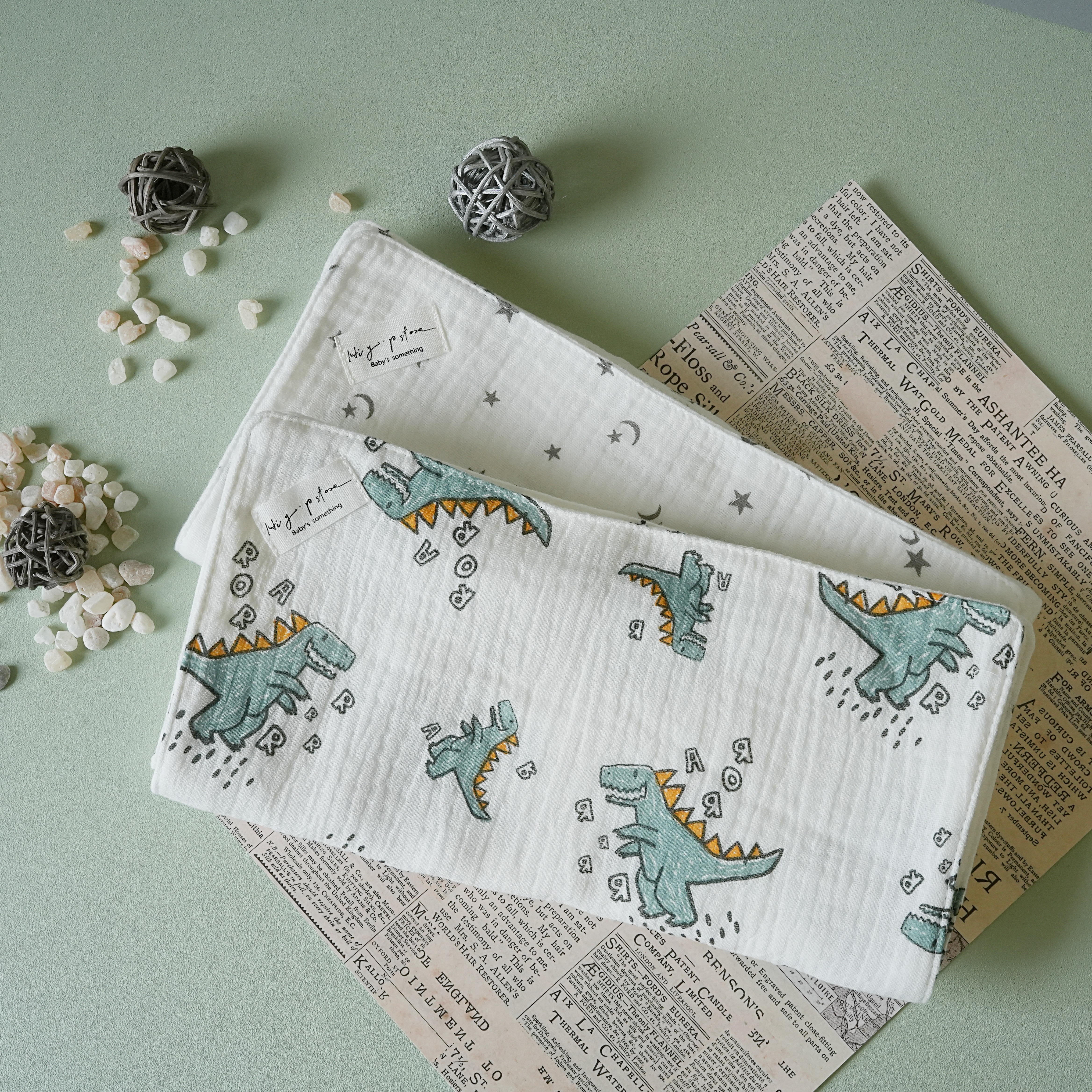 Hi Y.P store-拍嗝巾-塗鴉恐龍-兩件組