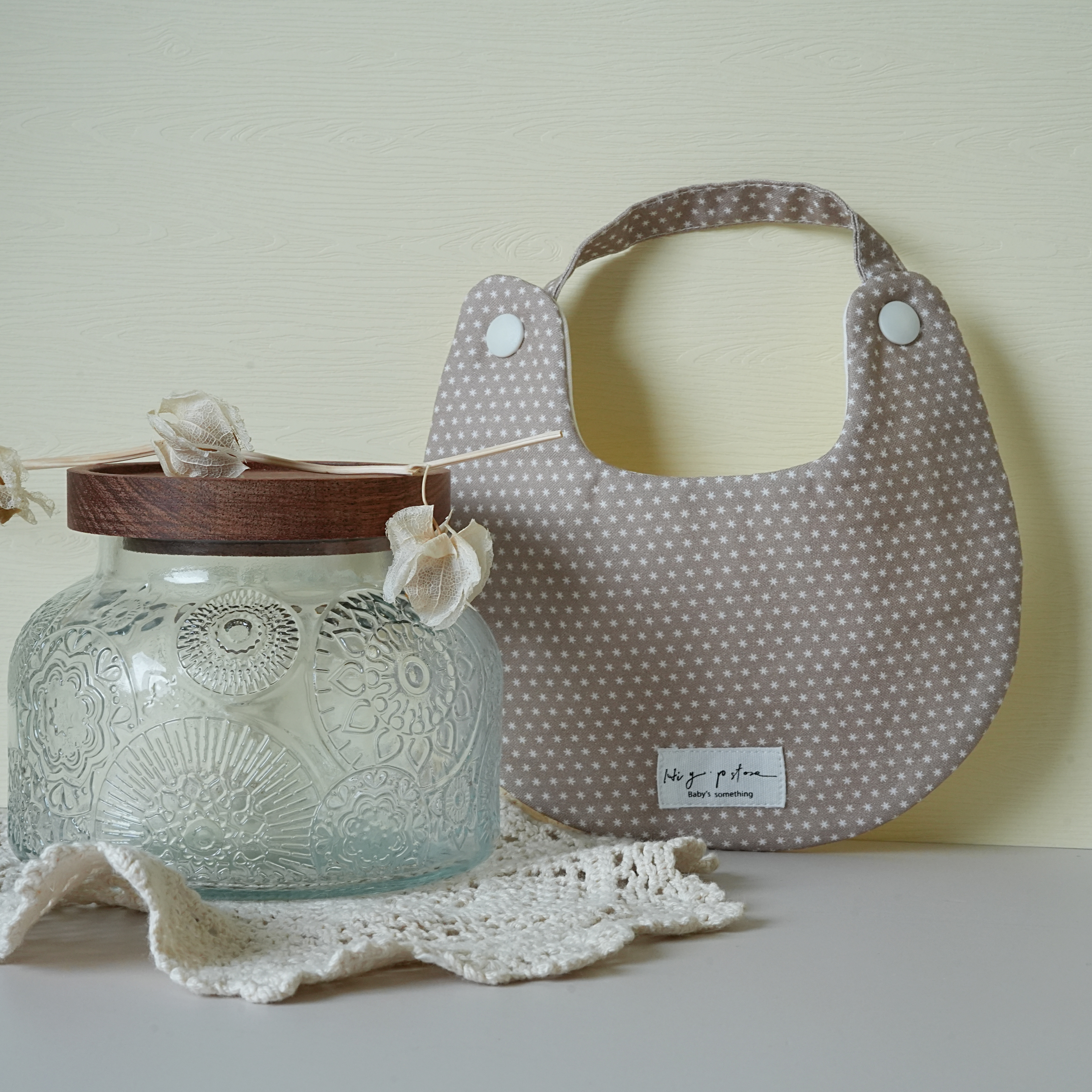 Hi Y.P store-手作圍兜-可可碎鑽