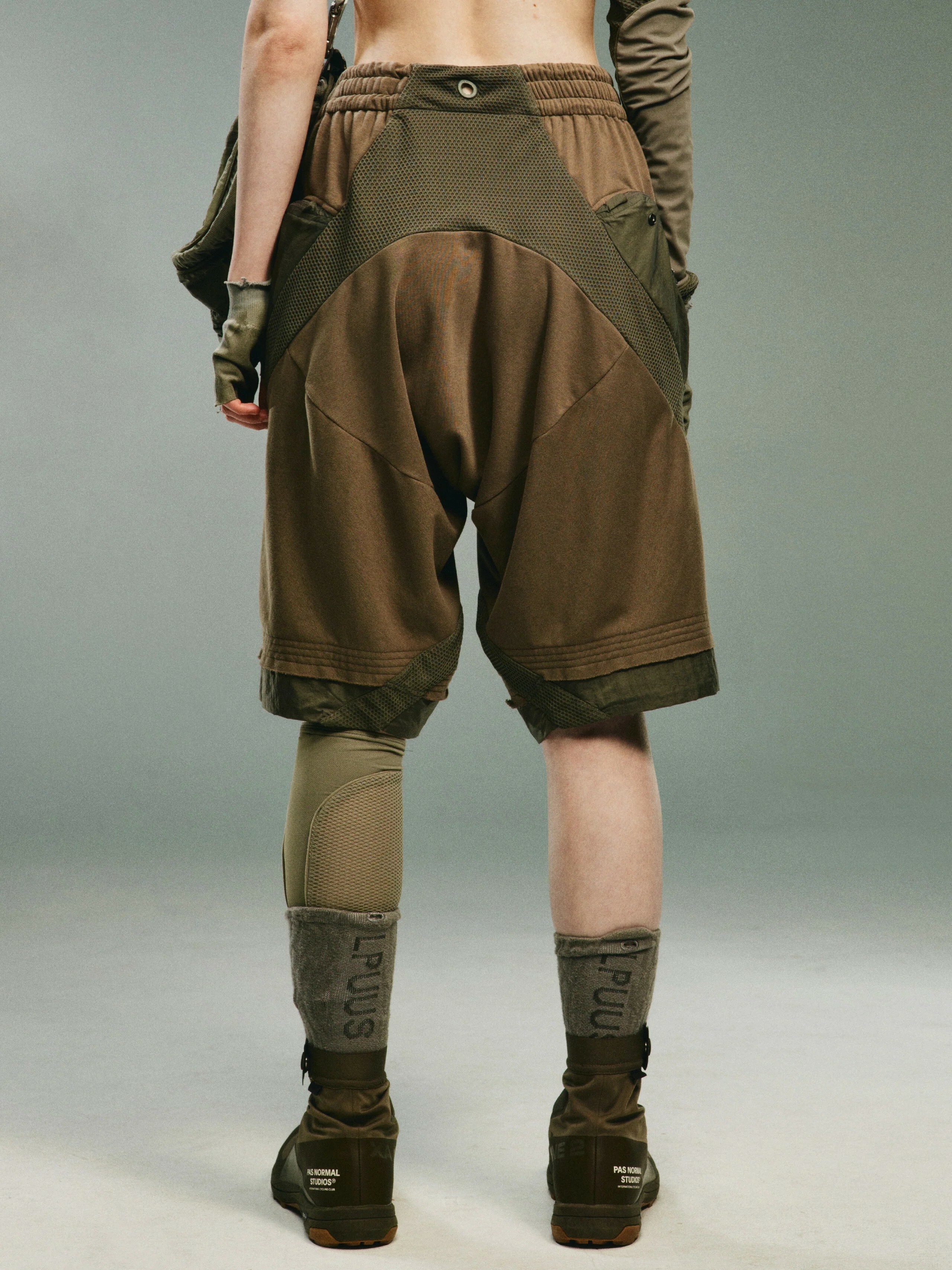 【Focus Store】現貨 Hamcus SS24 DUSZEN AS / INTERSTELLAR BOUNTY HUNTER SHORTS 短褲 棕色 UM01324-1 DO