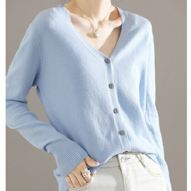 Fall/Winter thin V-neck knitted cardigan [light blue XL size]