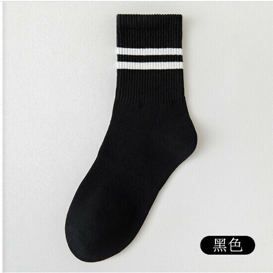 熱推女款四季中筒春秋款長襪子（黑色）