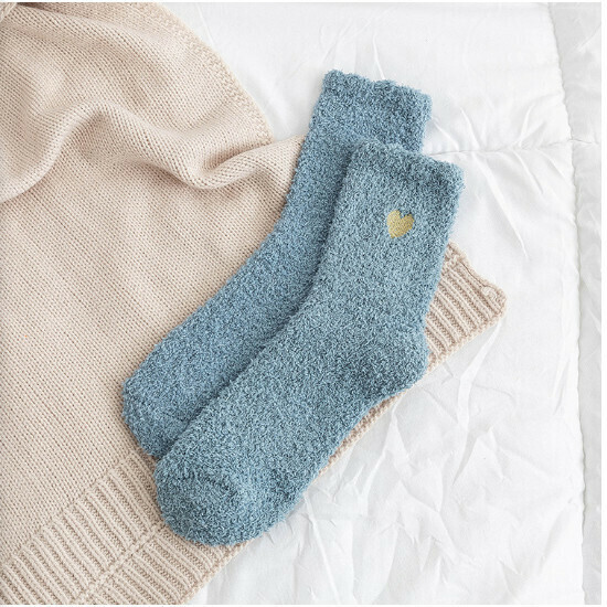 Coral velvet autumn and winter mid-rise thick socks (dark blue)