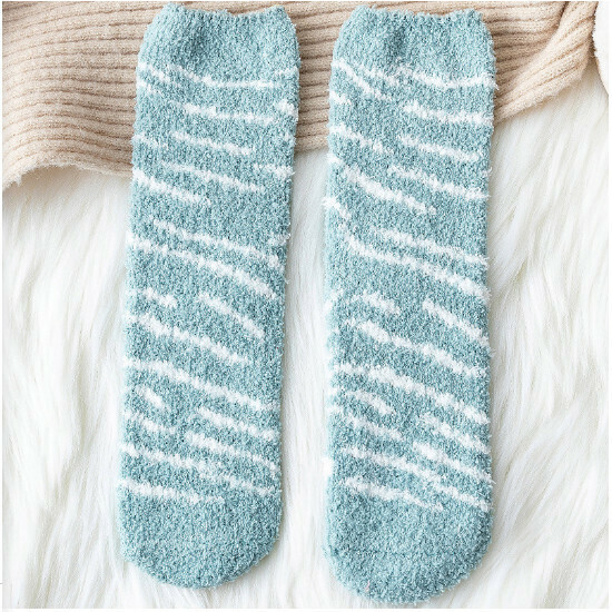Women's Coral Velvet Thick Warm Socks (Blue)