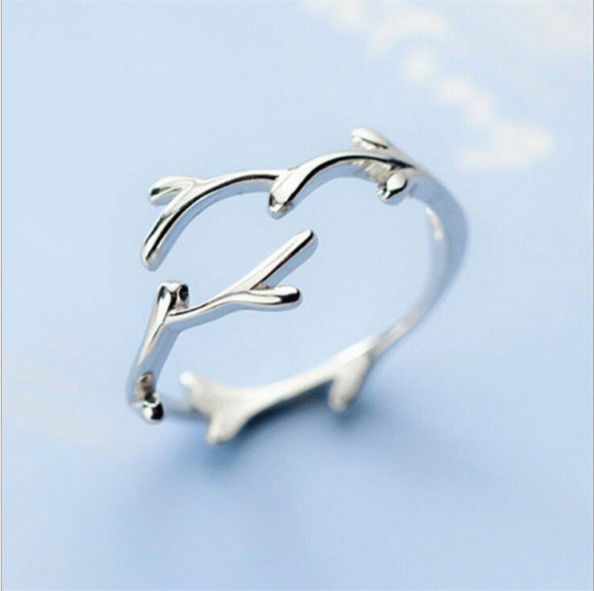 A deer has your antler ring for girls (white with adjustable opening)