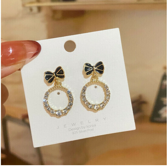 Women's Fashion Earrings Simple Earrings (E2100-Black Silver Needle)