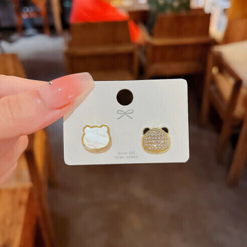 Cute Bear Temperament Earrings【E0234 Silver Needle】