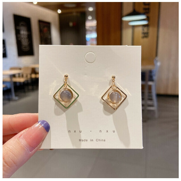 Fashion Pop Earrings (73# Square Gray Beads)