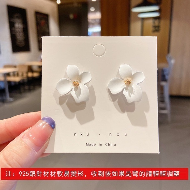 925 Silver Pin Fashion Earrings (135# Lily - Silver Pin )