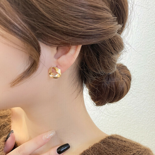 925 Silver Pin Fashion Earrings (149# Twisted Triangle Earrings - Asian Gold and Silver Pin)