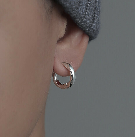Pierced ear clips [silver pair]