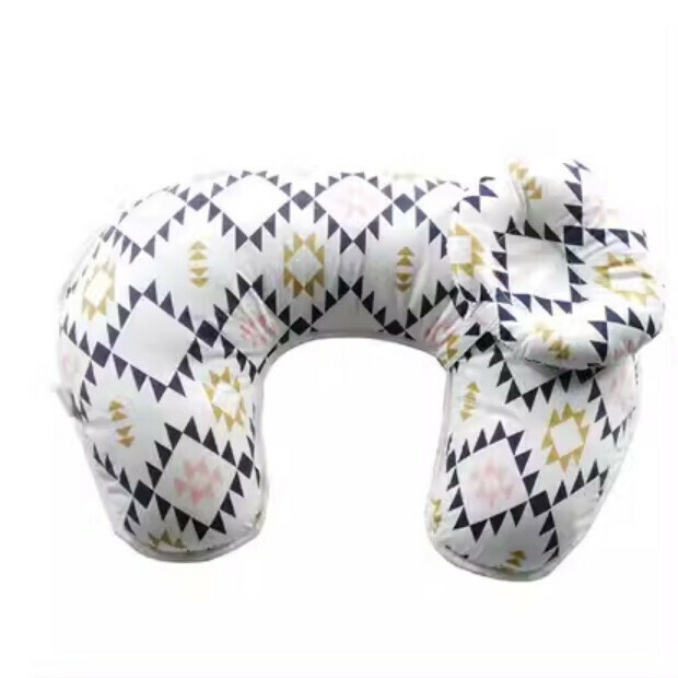U-shaped Nursing Pillow Baby Learning Pillow (Red Geometry)