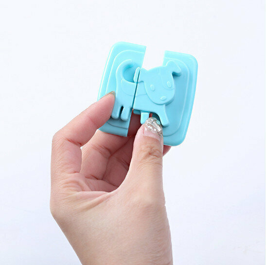 [Blue] paparazzi-type refrigerator door safety buckle  