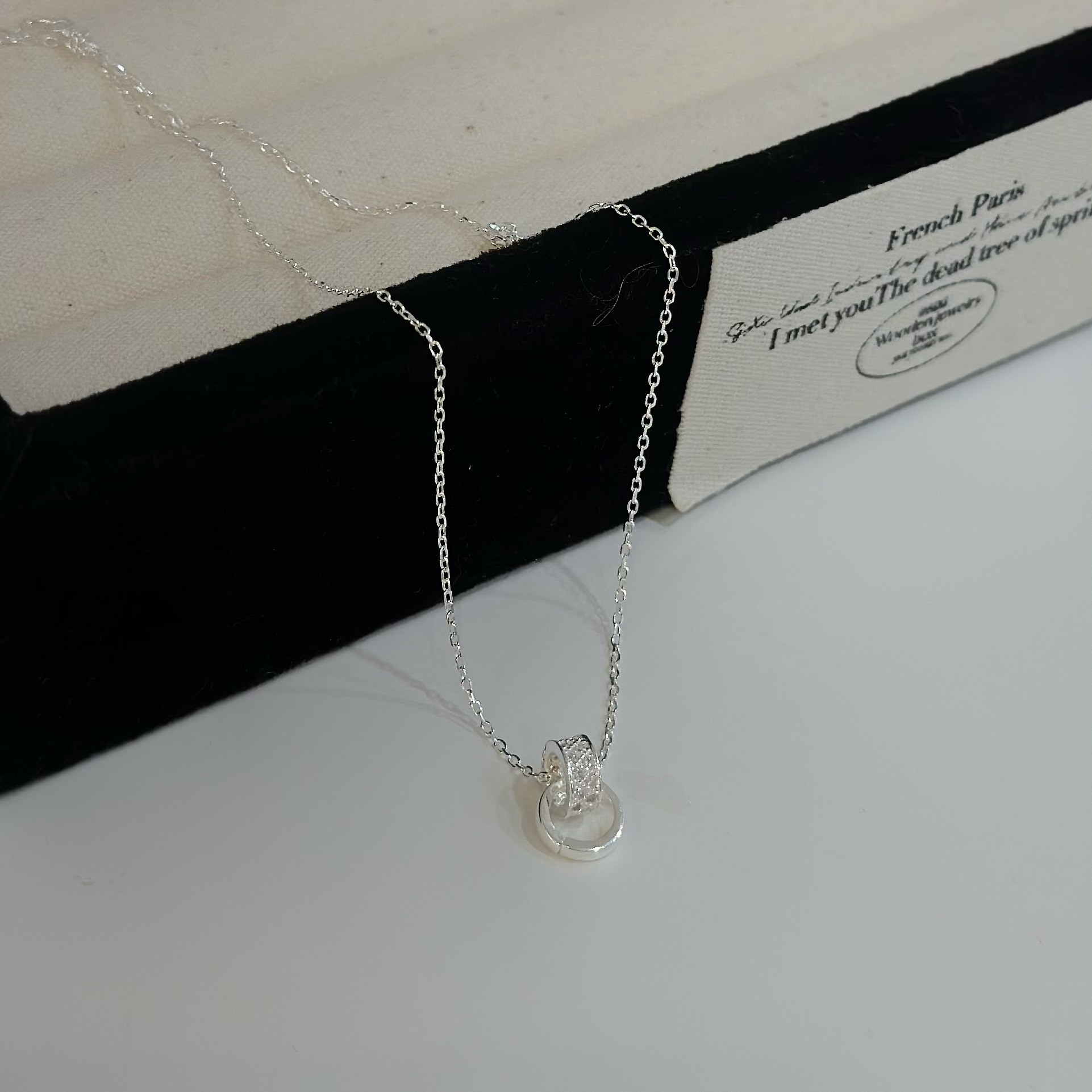 U35排鑽圓環純銀鎖骨鏈