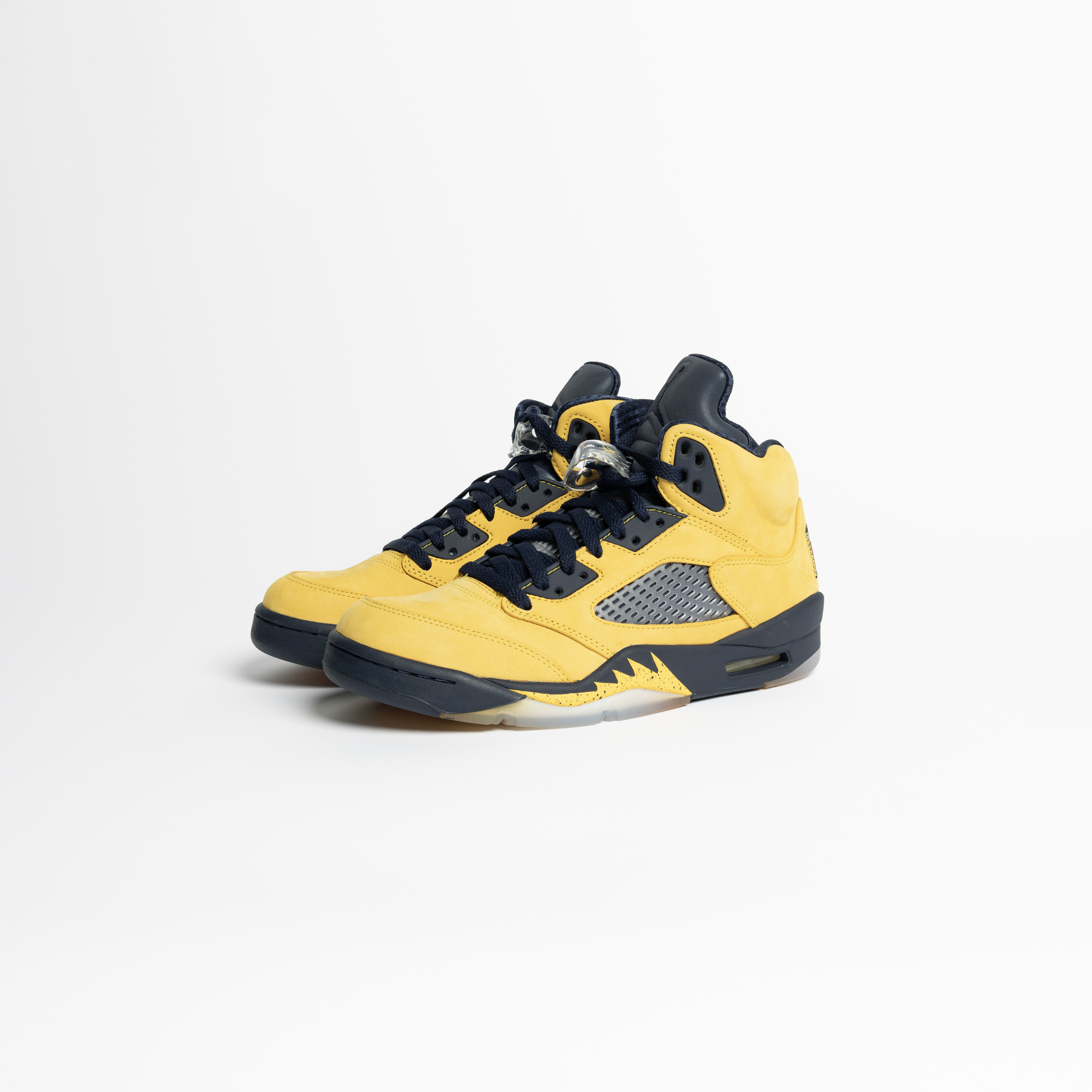【瑕疵商品 01】-(B9)-AIR JORDAN 5 RETRO SE "MICHIGAN"-CQ9541 704