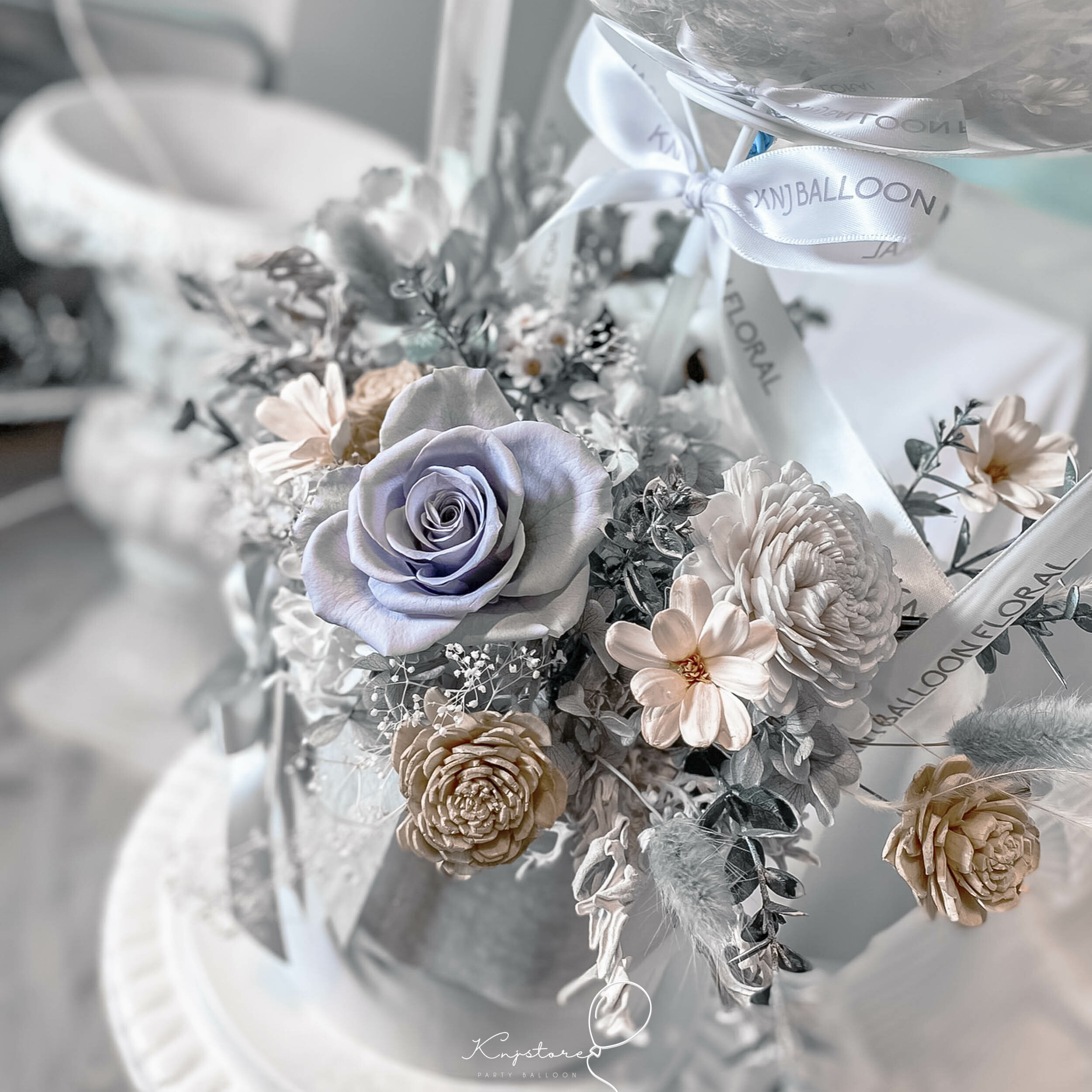 浪漫灰藍熱氣球永生花禮