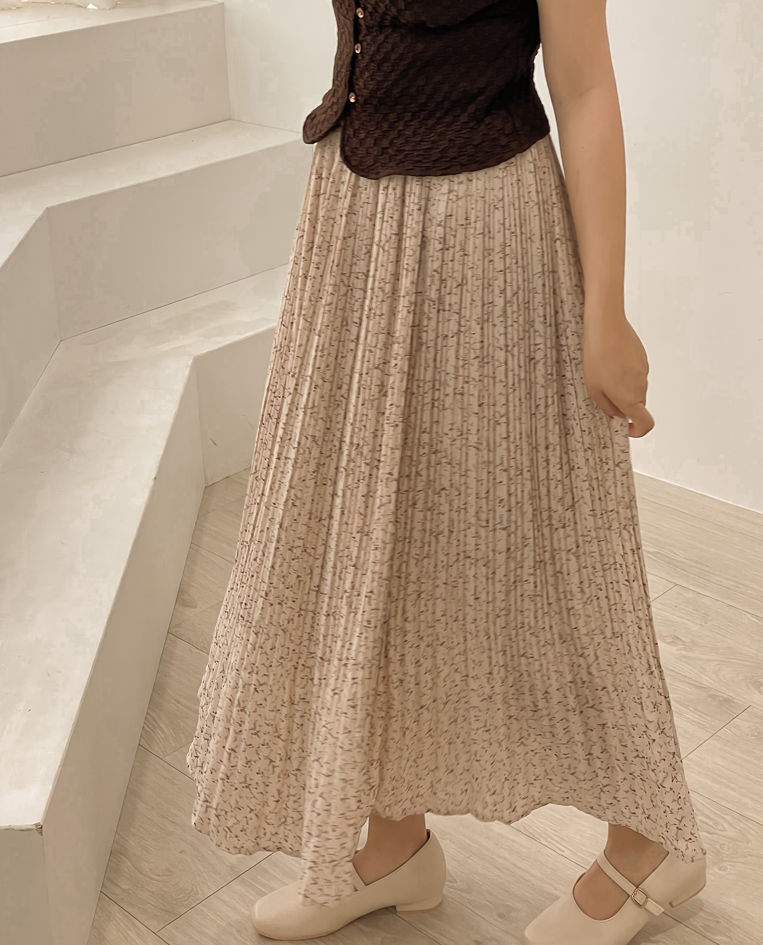 奶茶杏浪漫長裙