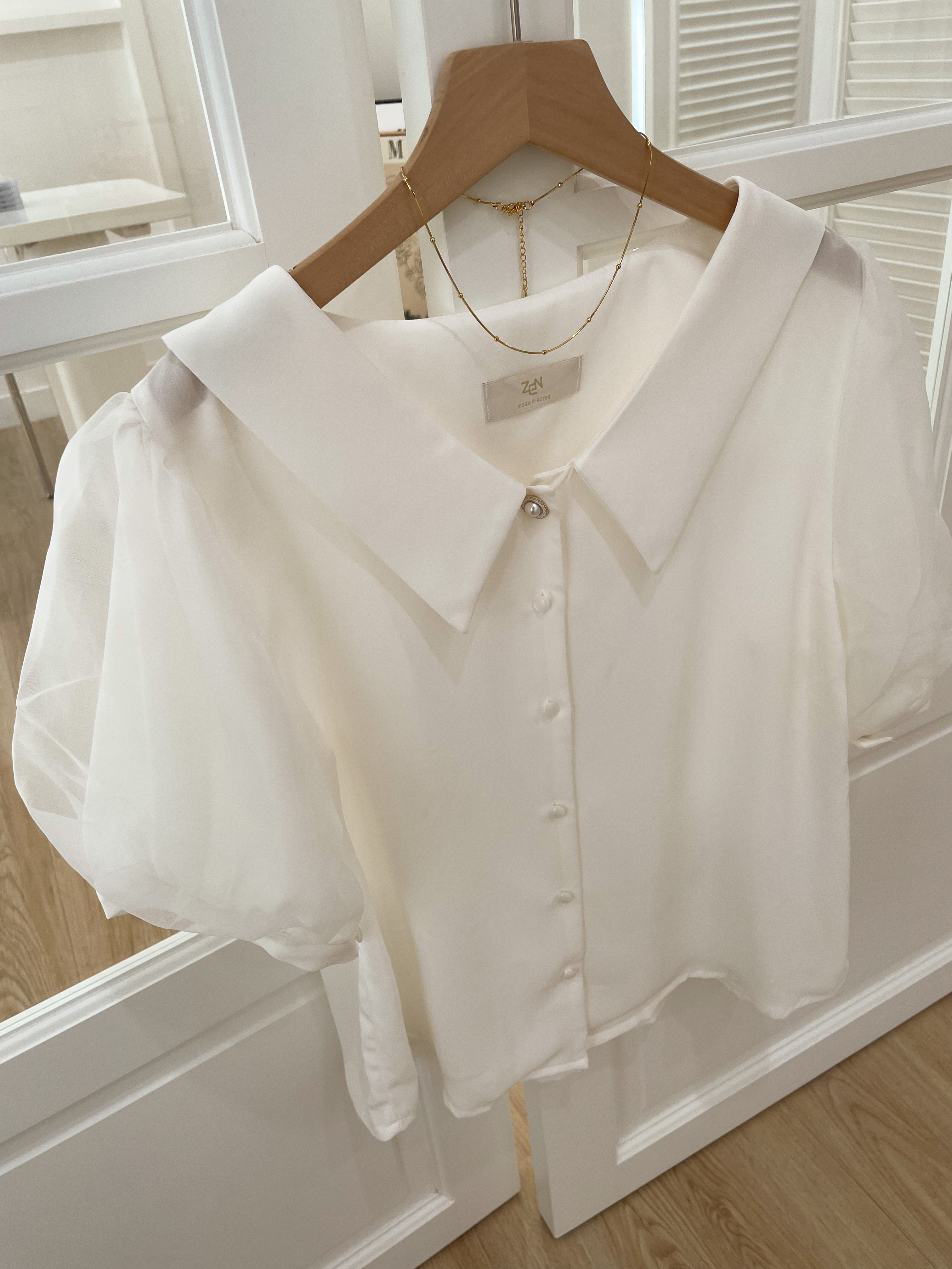 公主袖金釦襯衫