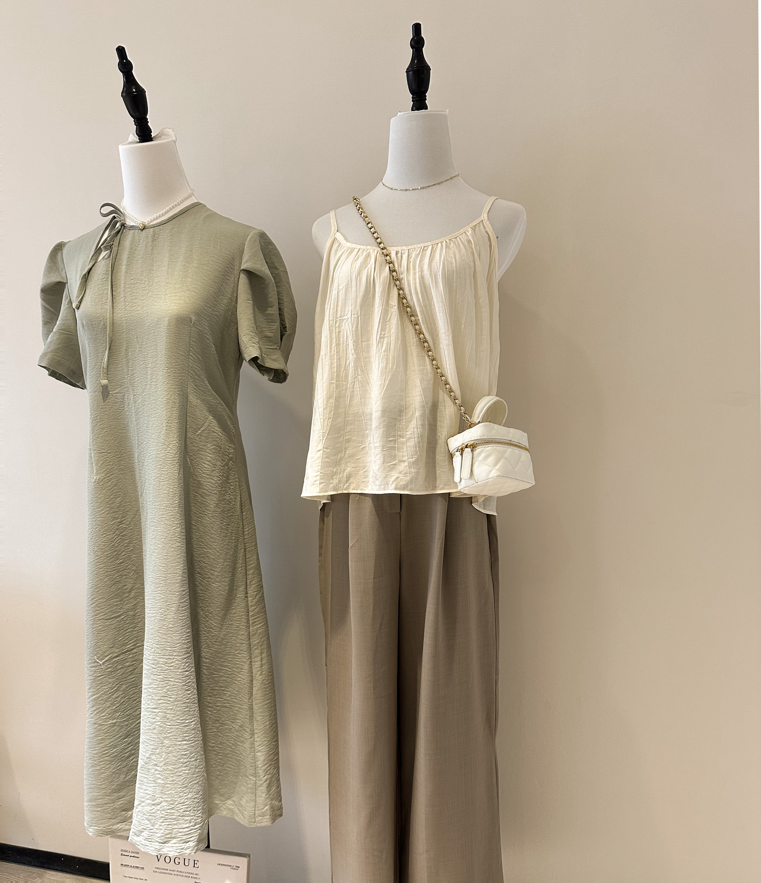 軟綿綿超舒服細肩帶上衣