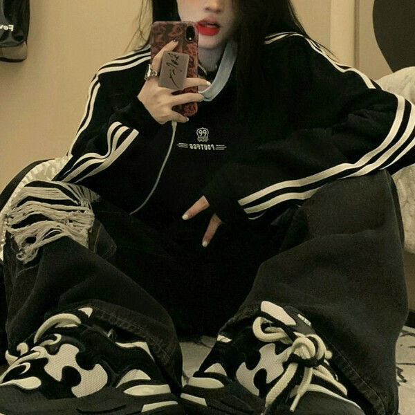 Hot Recommended Round Neck Sweatshirt (Black) (S/M/L/XL/2XL Please contact customer service for shipping sizes after placing an order)