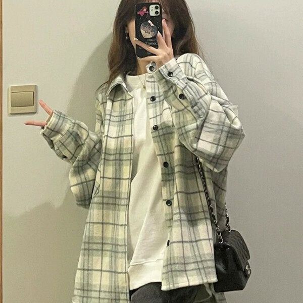 熱推綠色格子襯衫外套女（圖片色）（M/L/XL下單後與客服聯繫發貨的尺碼）