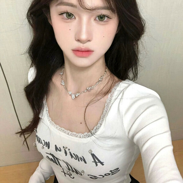 Hot recommended long-sleeved T-shirt (white, thickened for autumn and winter) (S/M/L/XL/2XL, please contact customer service for shipping sizes after placing an order)
