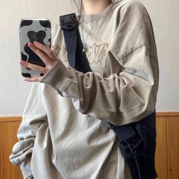 Hotly recommended base layer shirt (mocha color) (S/M/L/XL/2XL size will be shipped after placing the order and contact customer service)