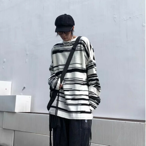 Hot style irregular loose lazy round neck striped sweater [White S-XL sizes, please confirm the delivery size with customer service after placing the order]