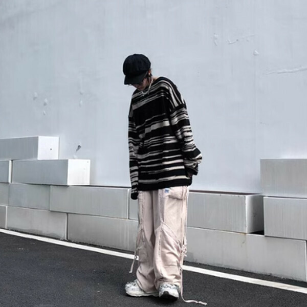 Hot style irregular loose lazy round neck striped sweater [brown S-XL sizes, please confirm the delivery size with customer service after placing the order]