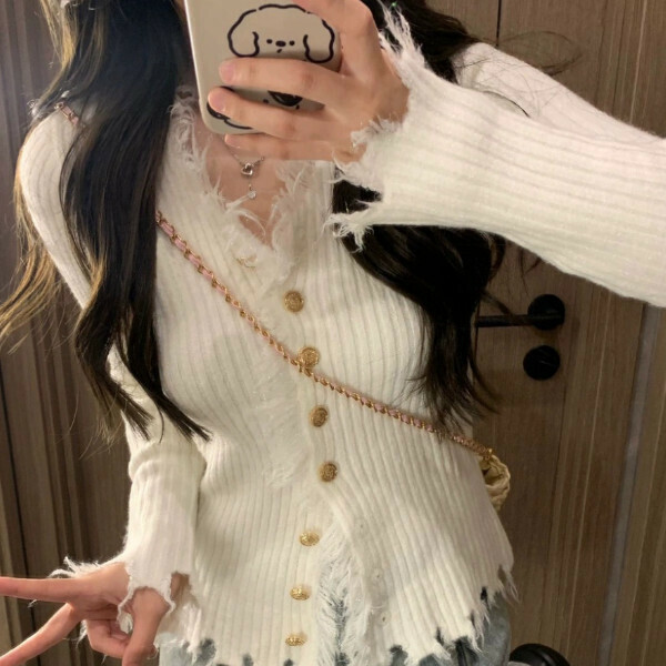Popular high-end sweater (white) (S/M/L/XL/2XL sizes will be shipped after placing the order and contact customer service)
