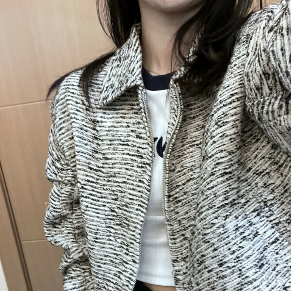 Popular short jacket (picture color) (S/M/L/XL sizes will be shipped after placing an order and contact customer service)