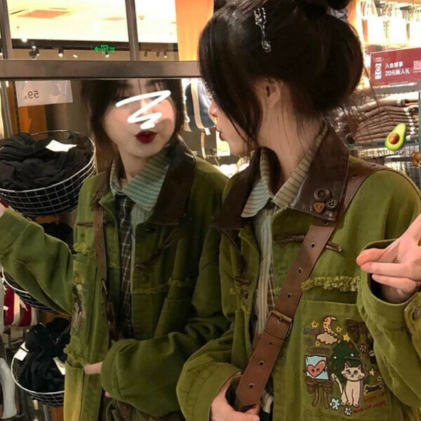 Popular patchwork denim jacket (avocado green) (S/M/L/XL/2XL, please contact customer service for shipping sizes after placing an order)