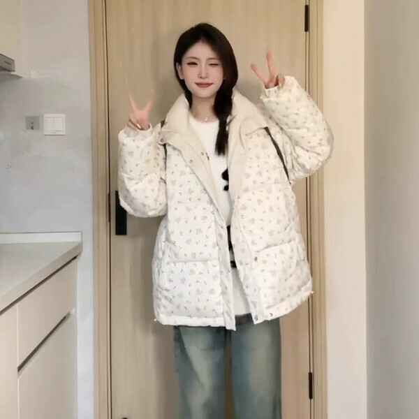 新款寬鬆百搭棉衣（碎花）（S/M/L/XL/2XL下單後與客服聯系發貨的尺碼）   