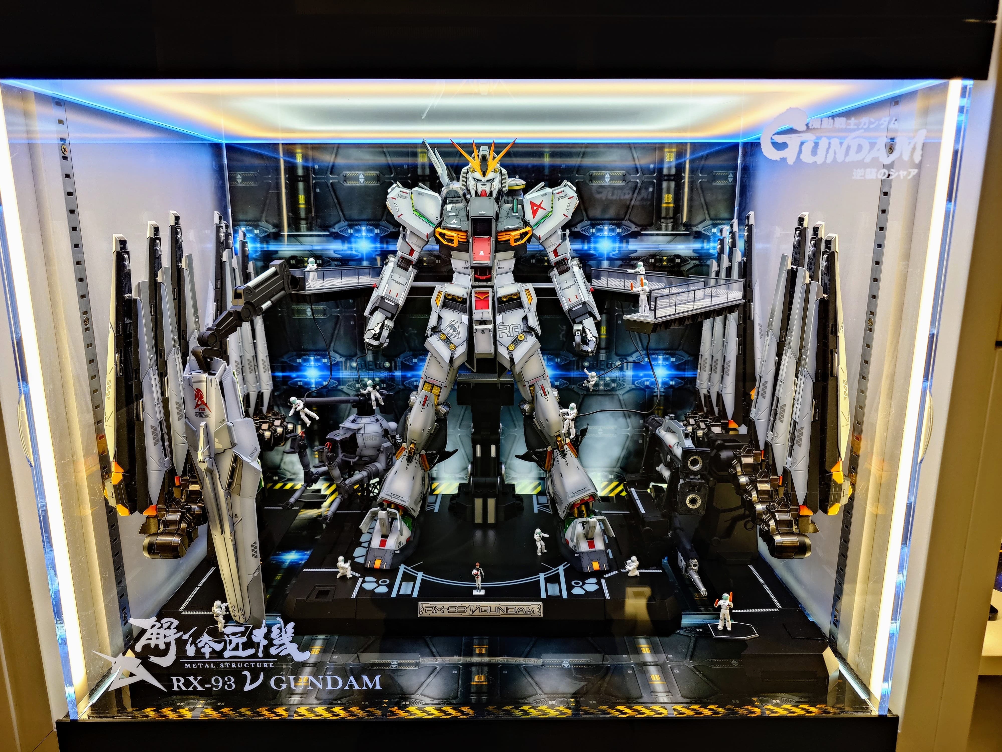 AOWOBOX] Bandai Metal Structure 解體匠機RX-93 Nu 高達主題展示盒