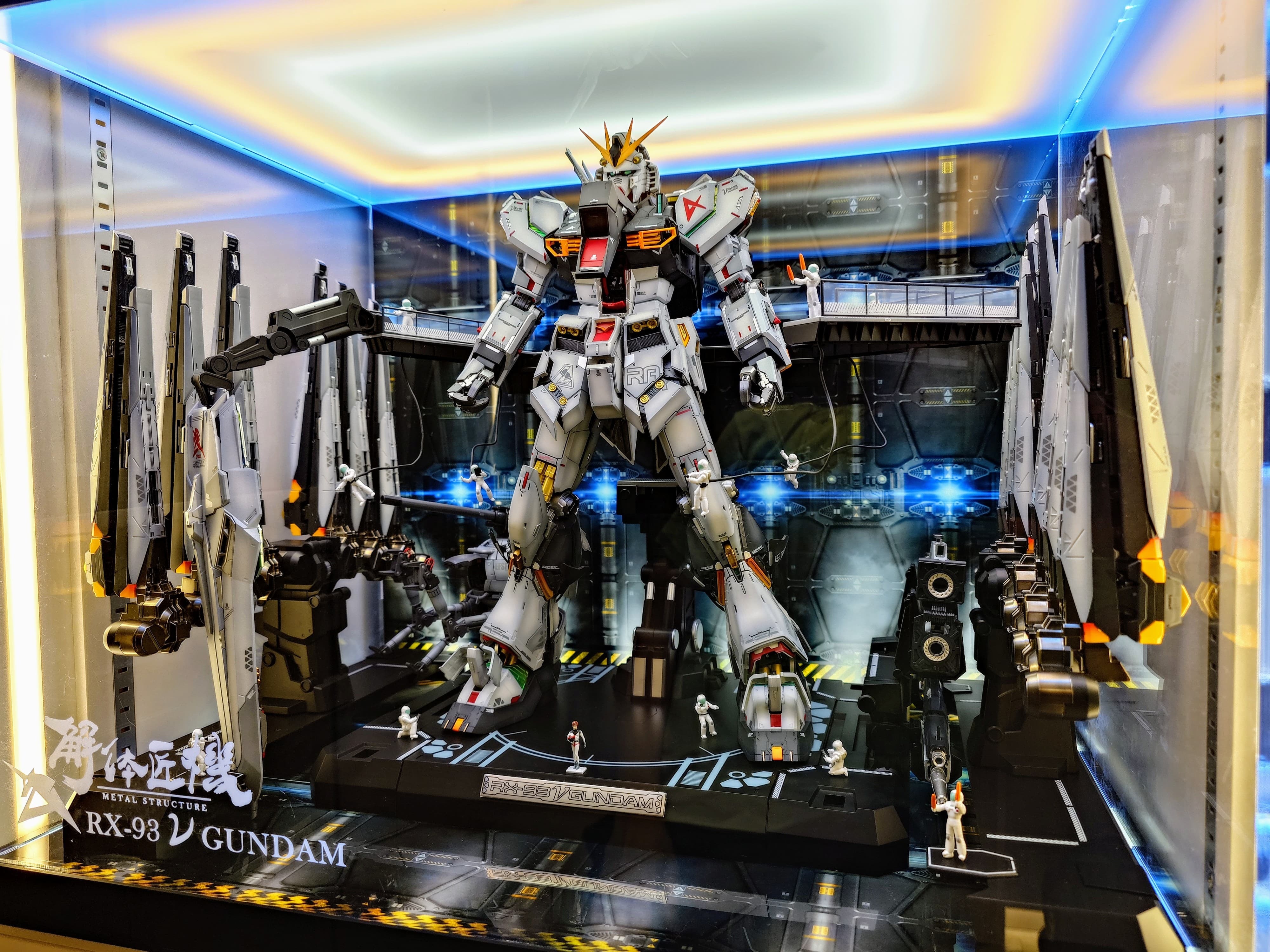 AOWOBOX] Bandai Metal Structure 解體匠機RX-93 Nu 高達主題展示盒