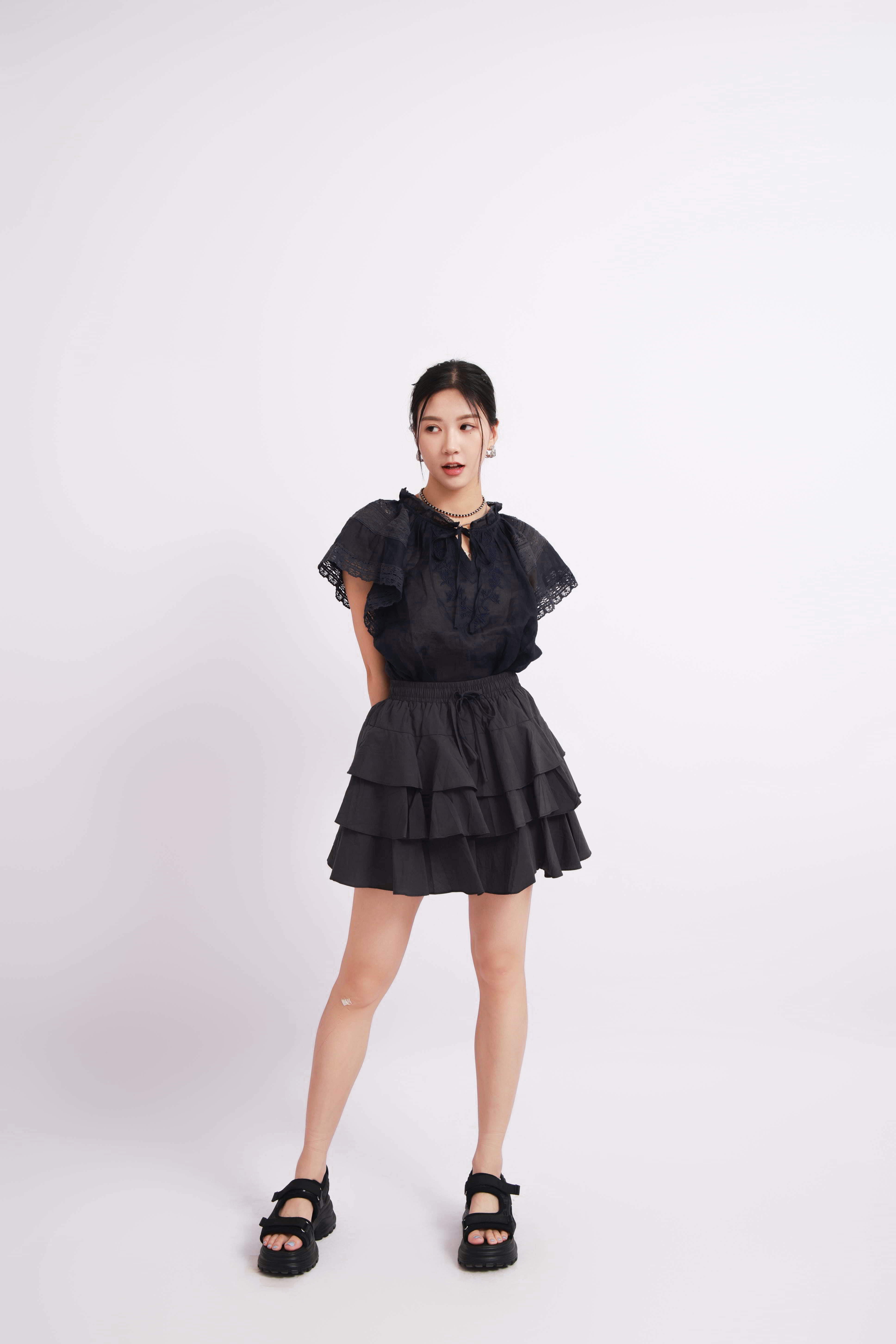 造型 998（上衣＋半截裙）